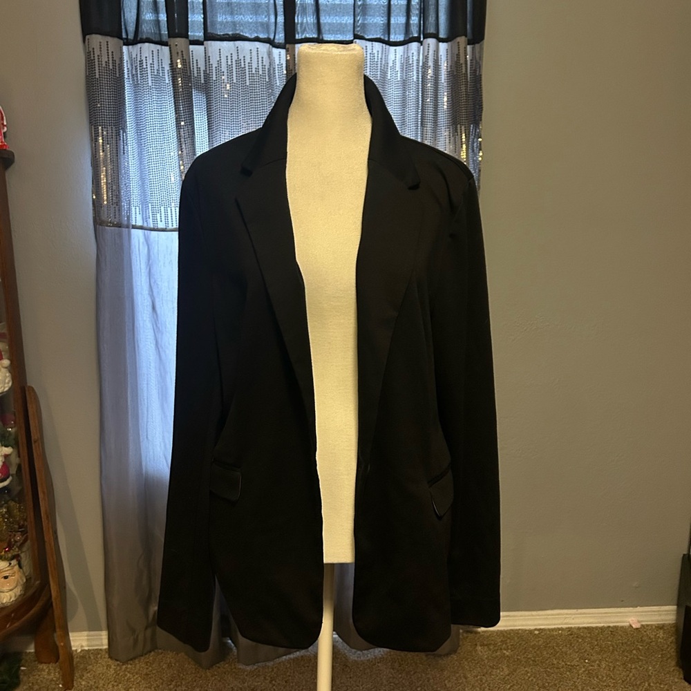 Classic Black Women's Blazer